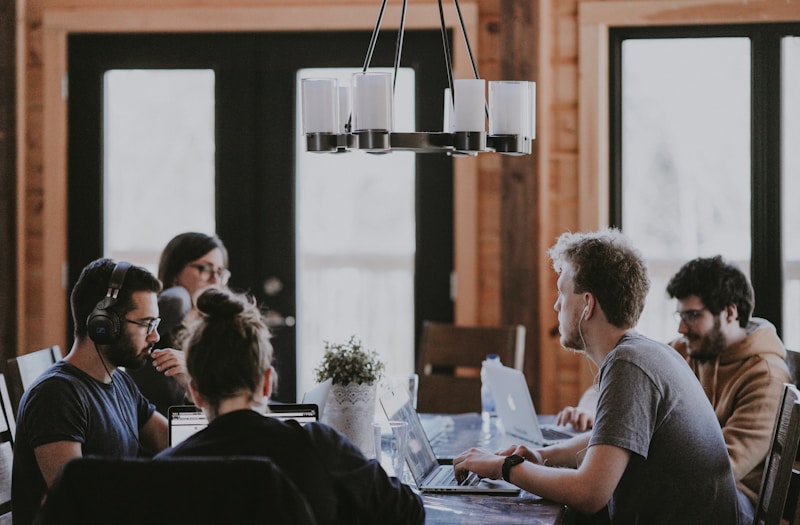 AI Career Transition Guide for Administrative Assistants in 2026