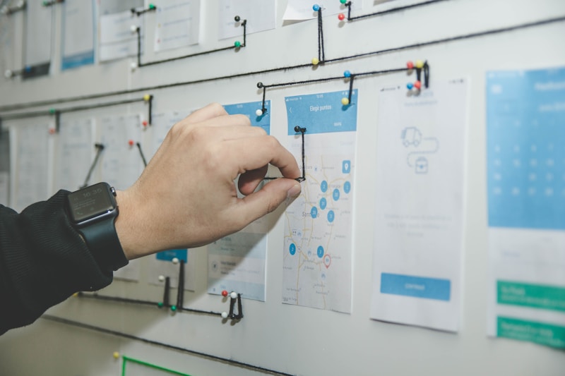 AI knowledge management tools for administrative assistants 2026